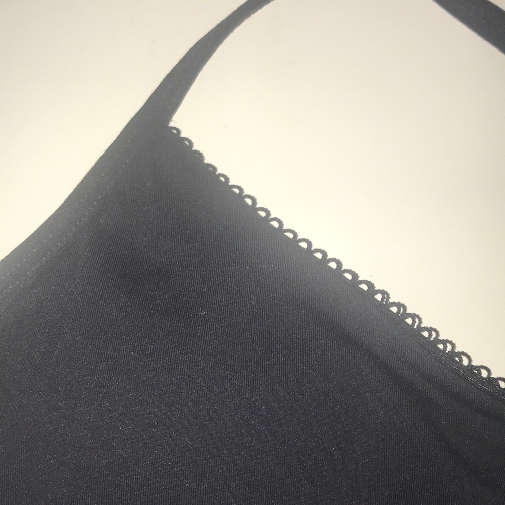 Fabletics Sports Bra - Picture 4 of 4